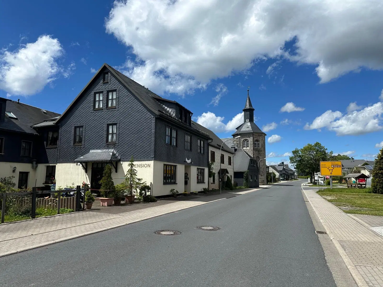 40 Appartementen bouwjaar 1987 op 2.682 m² perceel in Wiehe Halle, Leipzig - Duitsland