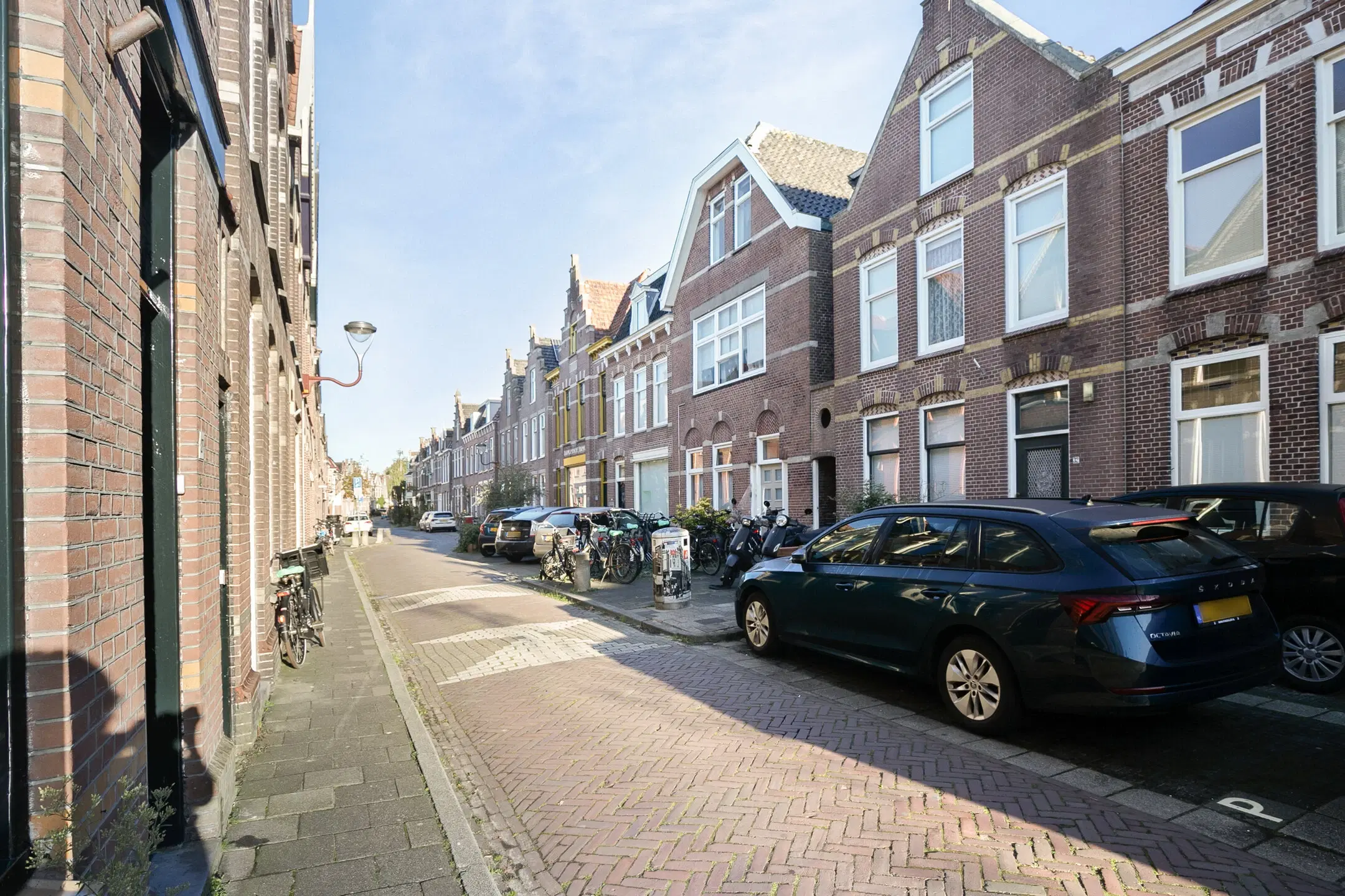 Alkmaar, Spoorstraat 34 en 34A