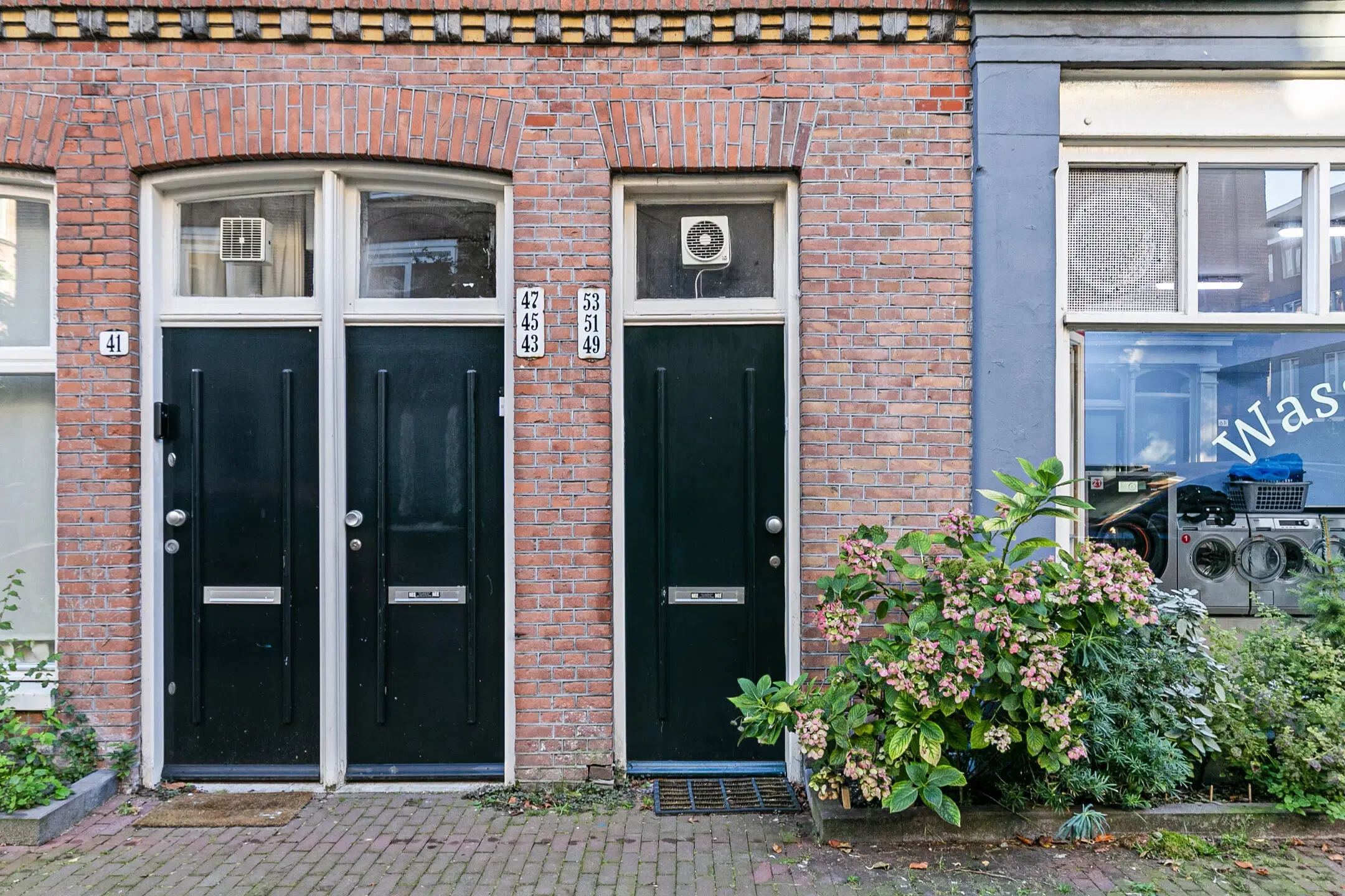 Amsterdam, Van Linschotenstraat 51