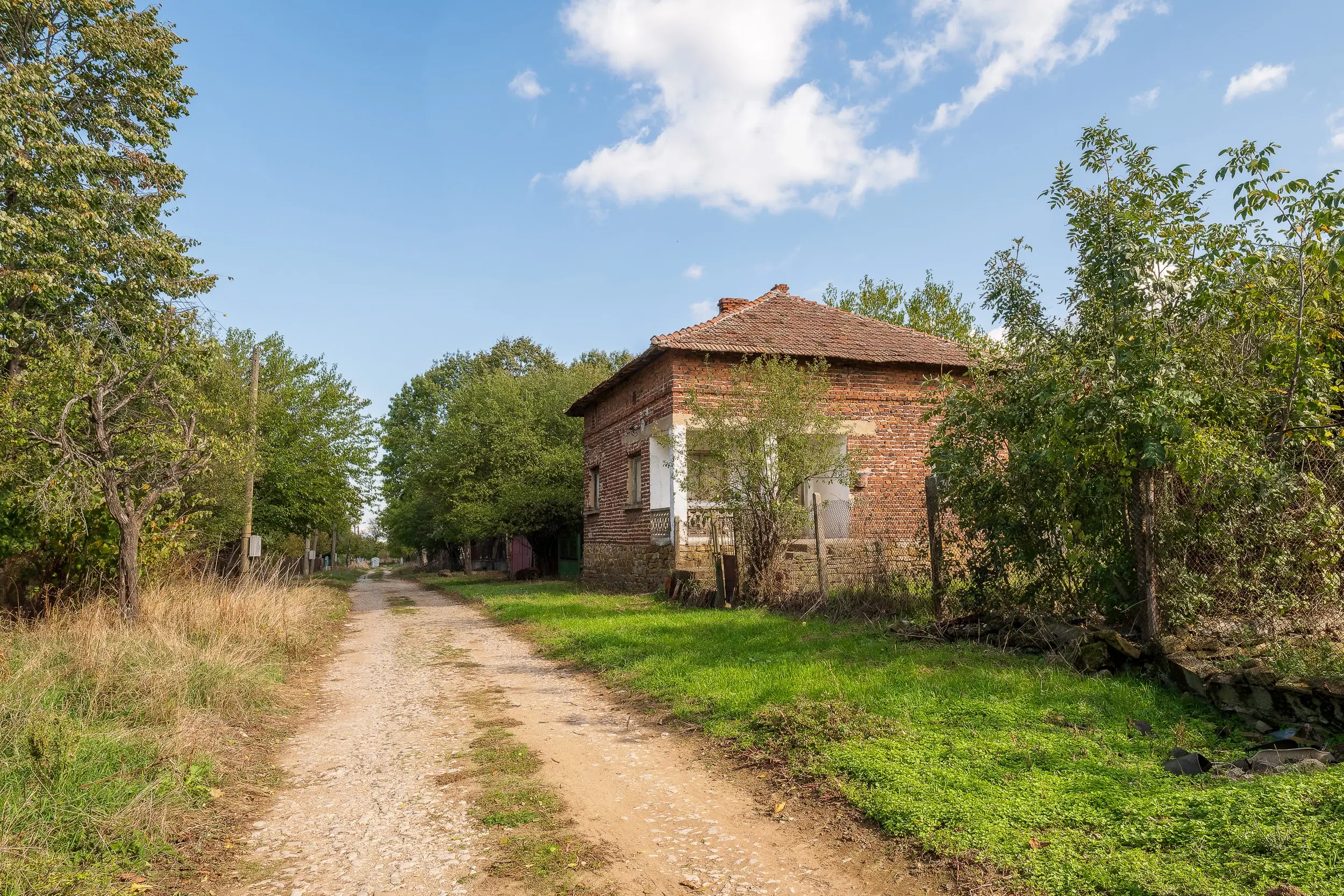 1.000 m² grond + stenen en bakstenen huis - Kireevo - Bulgarije