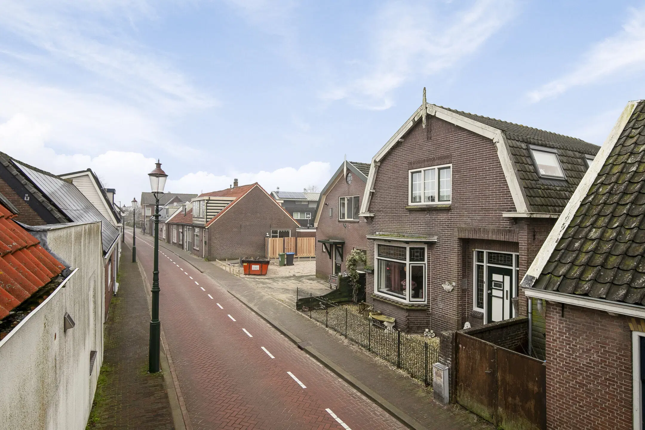 Nieuwerbrug aan den Rijn, Hoge Rijndijk 13