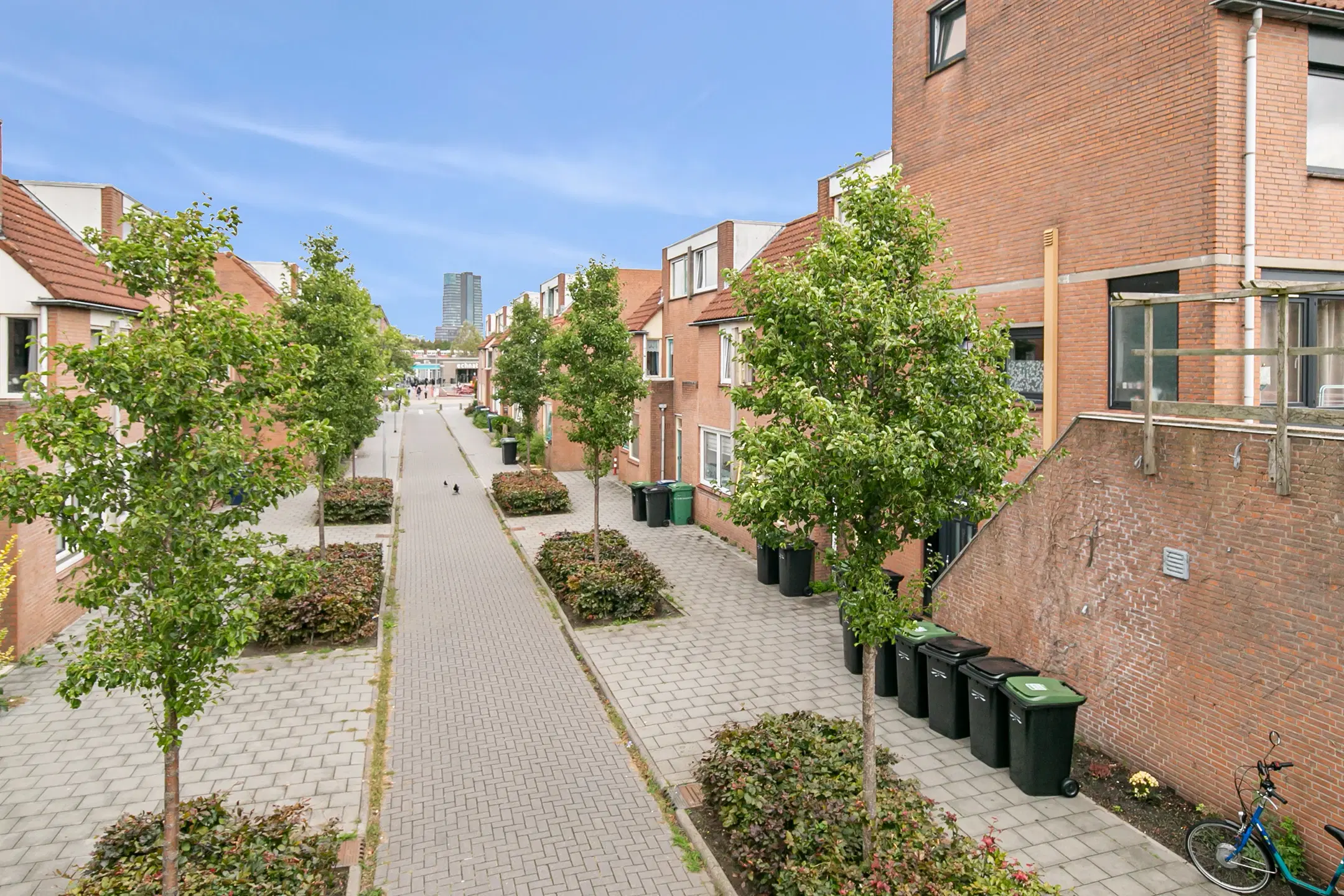 Almere, Enschedepad 97