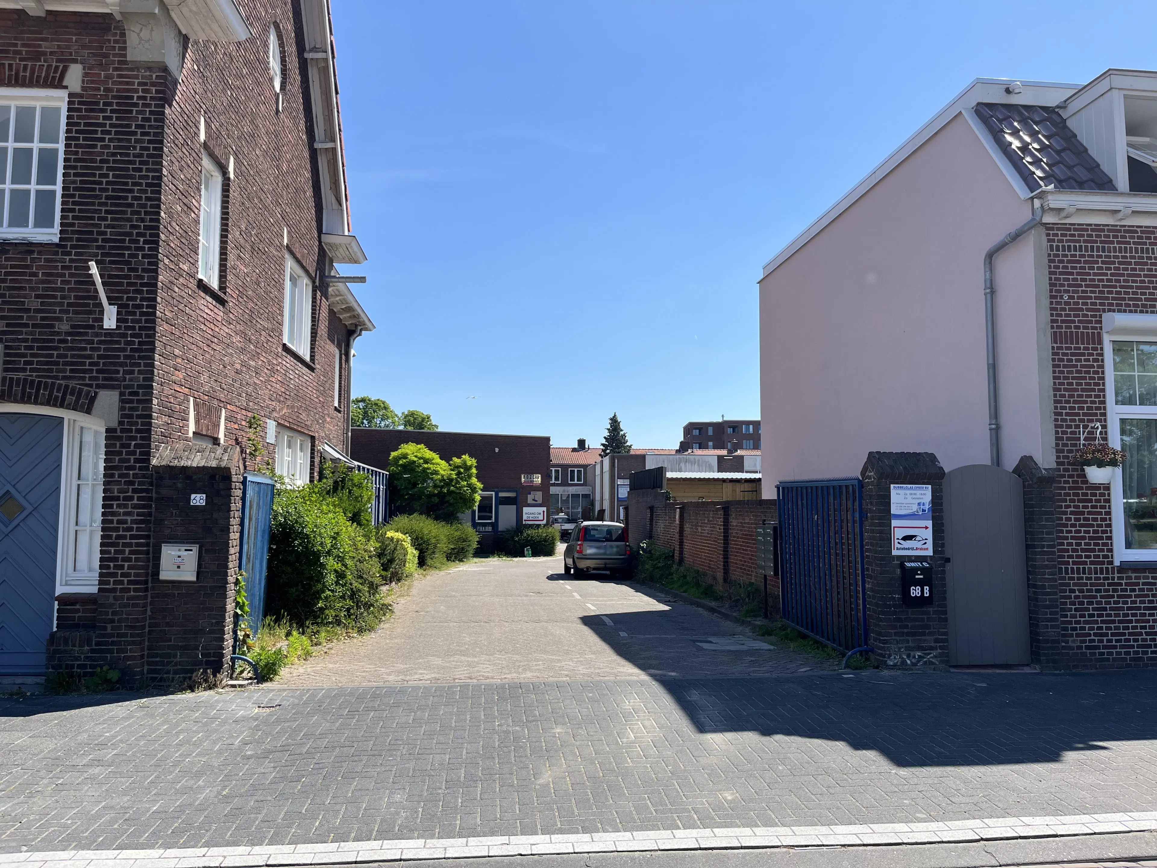 Bergen op Zoom, Parallelweg 68c en 68d