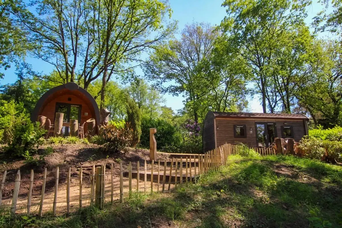 13 percelen grond gelegen op Resort De Heimolen te Baarle-Nassau