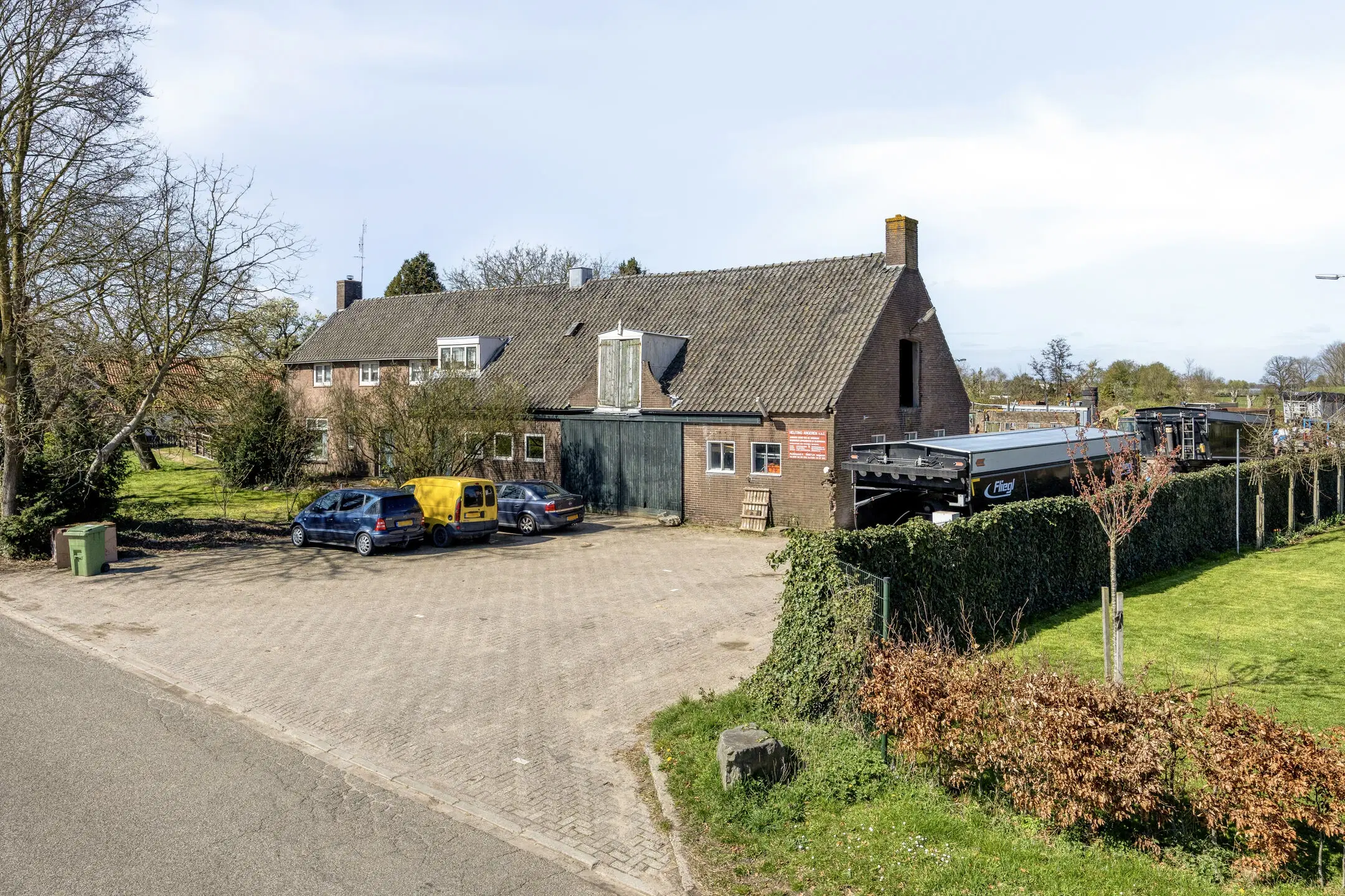 Angeren, Paddepoel 4 en 4a