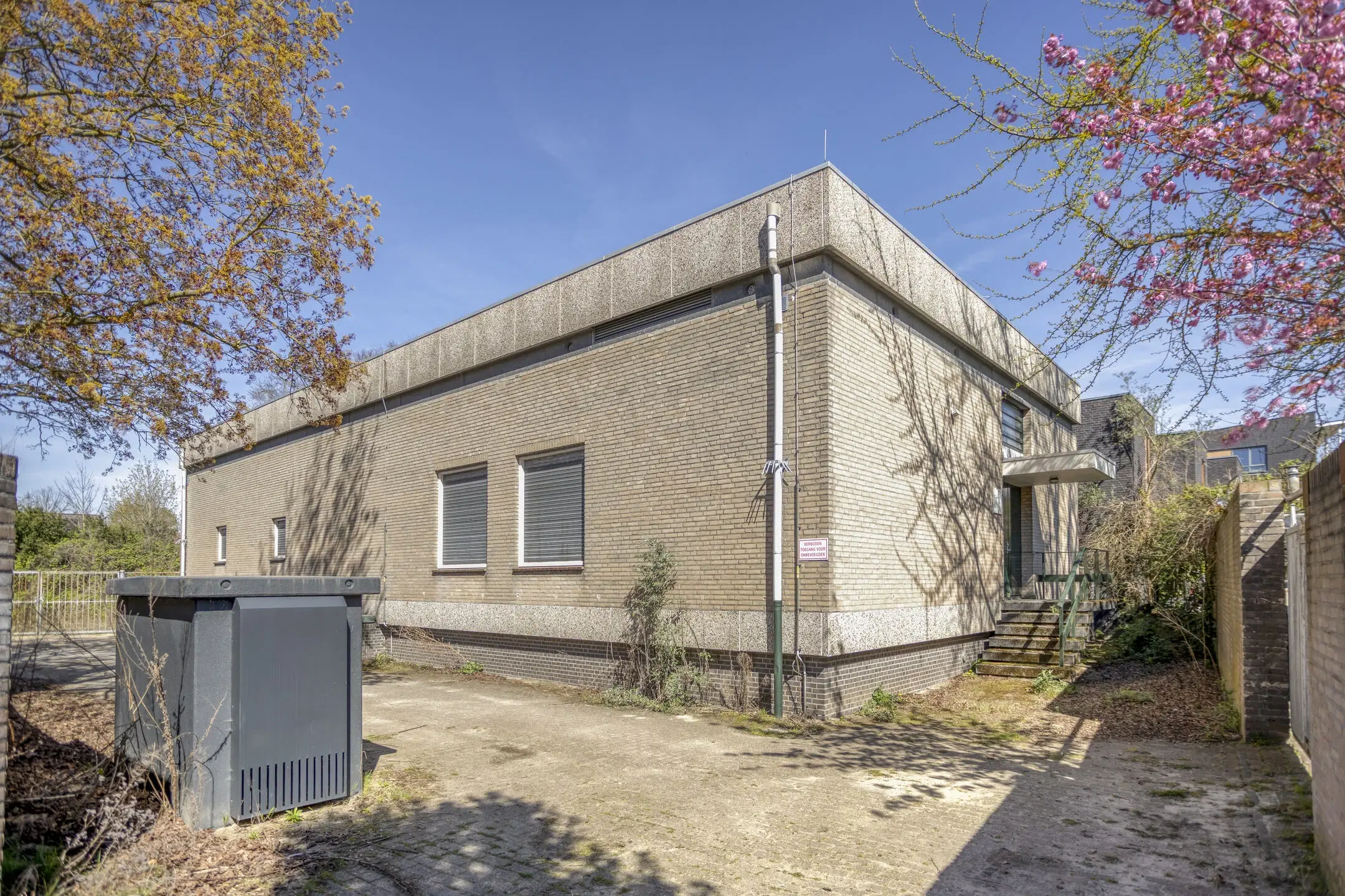 Voormalig nutsgebouw | Monseigneur Cuytenlaan 28 te Nuenen