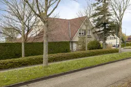 Oegstgeest, Dirck van Swietenlaan 23