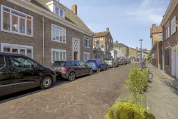 Diemen, R. Castelijnstraat 11-1