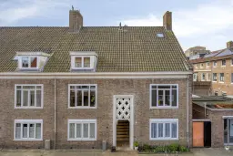 Diemen, R. Castelijnstraat 11-1