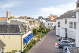 Zandvoort, Poststraat 3 D