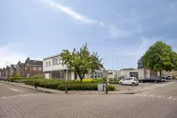 Lutten, Lijsterbesstraat 1