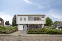 Lutten, Lijsterbesstraat 1
