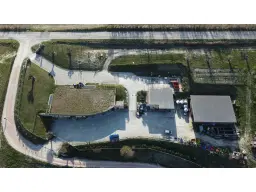 Boerderij in Cartoceto (PU) met kelder, olijfgaarden en land