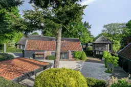 Blaricum, Mosselweg 8 en 8a