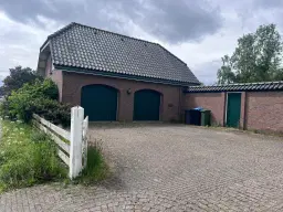 Lekkerkerk, Randweg 2