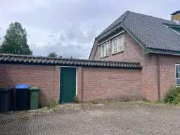 Lekkerkerk, Randweg 2