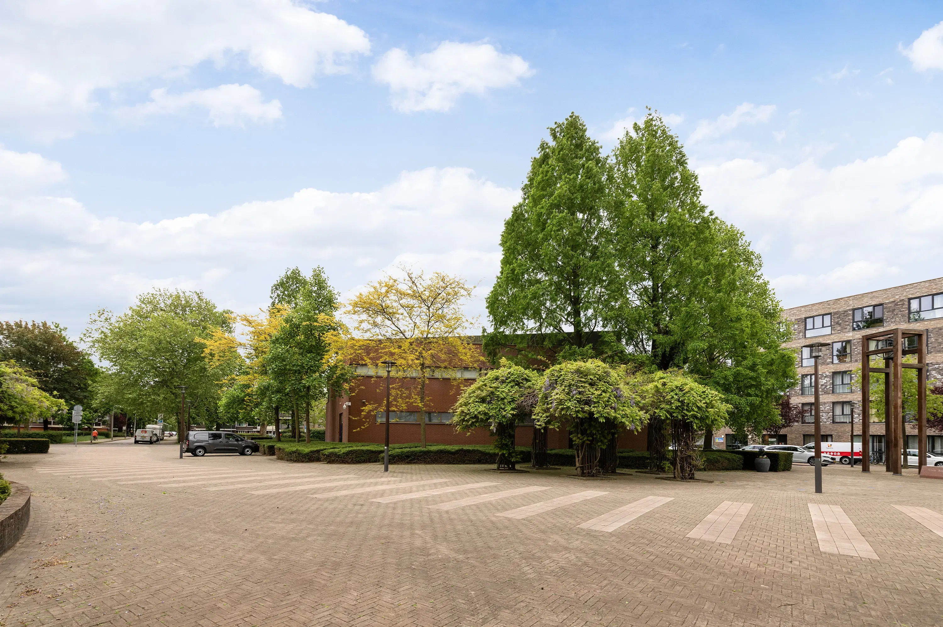 Diemen, D.J. den Hartoglaan 5