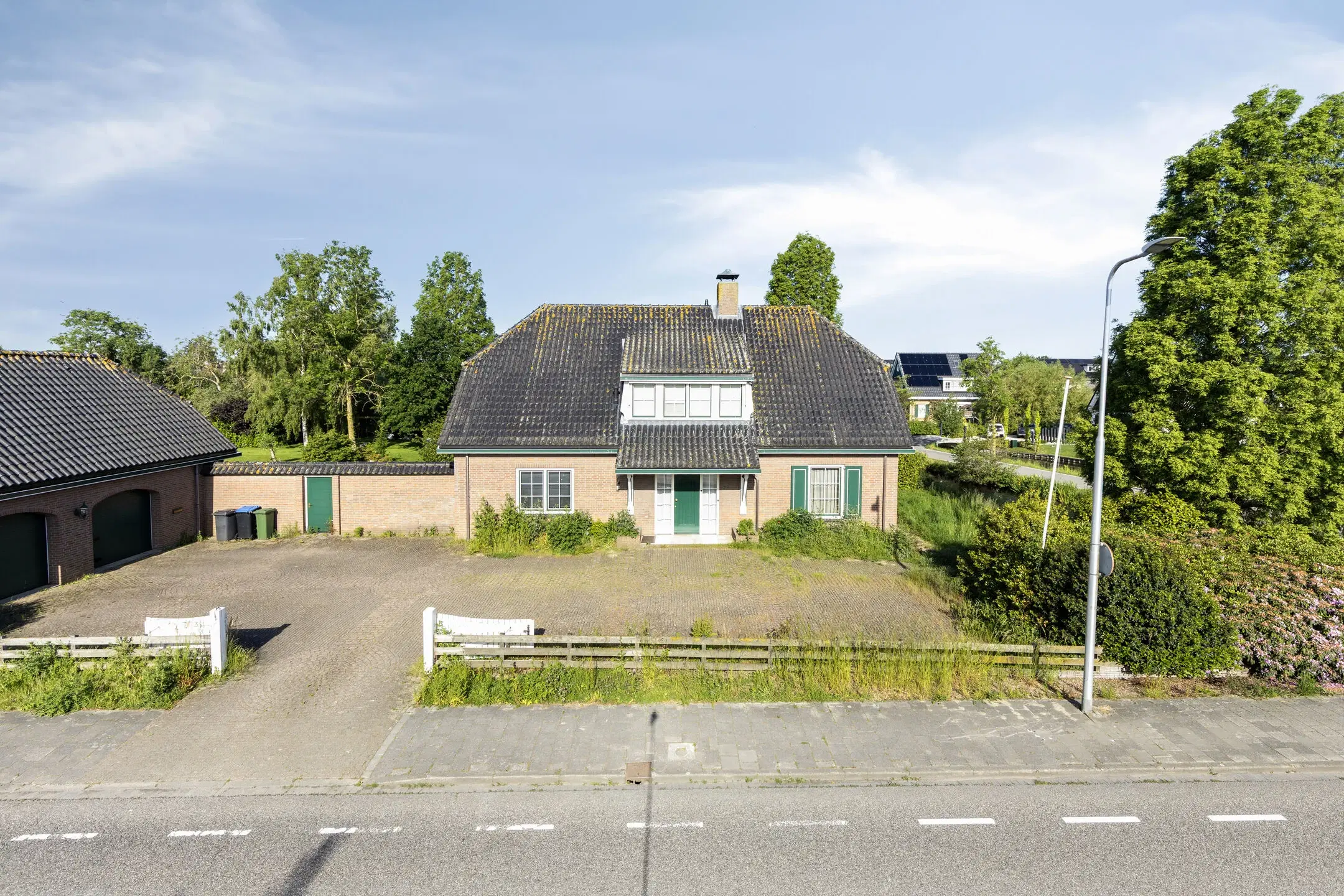 Lekkerkerk, Randweg 2