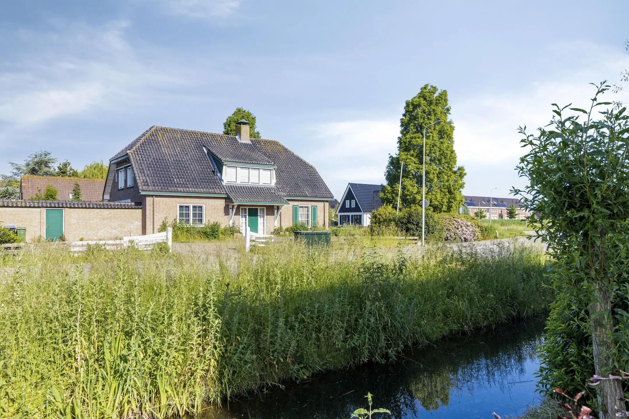 Lekkerkerk, Randweg 2