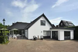 Dordrecht, Lindelaan 2 A