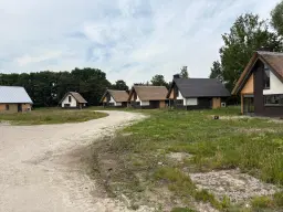 10 bouwkavels gelegen op Landal Brabantse Wal te Bergen op Zoom