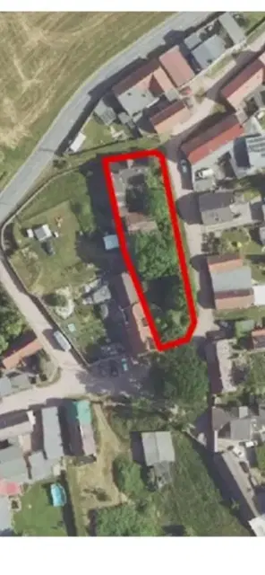 Vrijstaand landhuis met schuur op ruime kavel van ca. 1.090 m² in Rohndorf (Südliches Anhalt) Halle-Leipzig- Flughafen - Duitsland