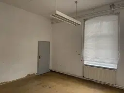 Voormalige textielfabriek op perceel van 5.493 m² in Walddorf - Duitsland