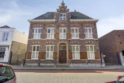 Waalwijk, Grotestraat 268