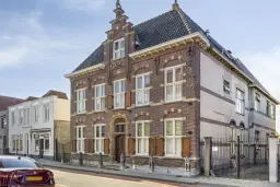Waalwijk, Grotestraat 268