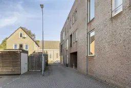 Halle, Dorpsstraat 23 A