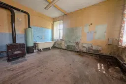Tweegezinswoning op een ruim perceel van ongeveer 1.578 m² in Kühnhaide - Duitsland