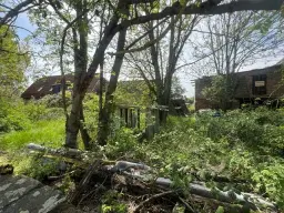 Vrijstaand landhuis met schuur op ruime kavel van ca. 1.090 m² in Rohndorf (Südliches Anhalt) Halle-Leipzig- Flughafen - Duitsland