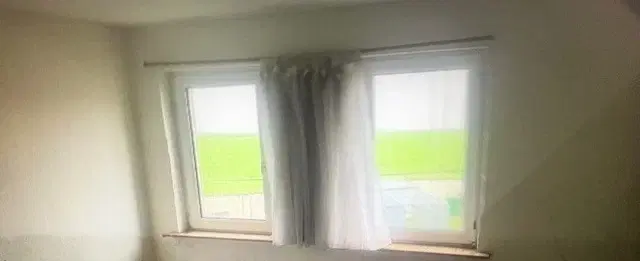 Vrijstaand landhuis met schuur op ruime kavel van ca. 1.090 m² in Rohndorf (Südliches Anhalt) Halle-Leipzig- Flughafen - Duitsland