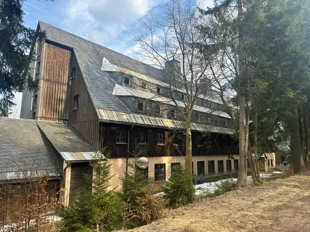 Complex met 35 eenheden met wellness op ca. 7.000 m² perceel in Altenberg, nabij Wild Weißeritz - Duitsland