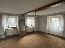 Stadsvilla met garage op perceel van 1.173 m² in Adorf, nabij Hof - Duitsland