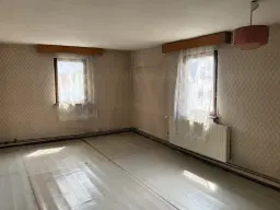 Stadsvilla met garage op perceel van 1.173 m² in Adorf, nabij Hof - Duitsland