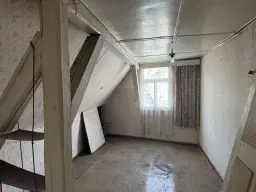 Stadsvilla met garage op perceel van 1.173 m² in Adorf, nabij Hof - Duitsland
