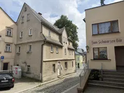 Stadsvilla met garage op perceel van 1.173 m² in Adorf, nabij Hof - Duitsland