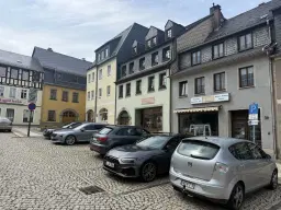 Stadsvilla met garage op perceel van 1.173 m² in Adorf, nabij Hof - Duitsland