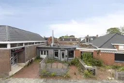 Warffum, Torenweg 2