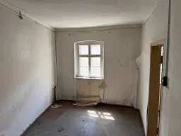 Woon- en werkpand op 505 m² perceel in Prettin, Annaburg - Duitsland