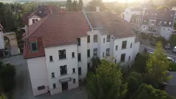 6 woningen met bijgebouw naast stadscentrum Werdau - Duitsland