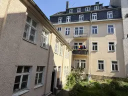 Appartementencomplex 7 woningen (1 verhuurd, huur stroom: 7.086,60,-) nabij Marktplein van Annaberg-Buchholz - Duitsland