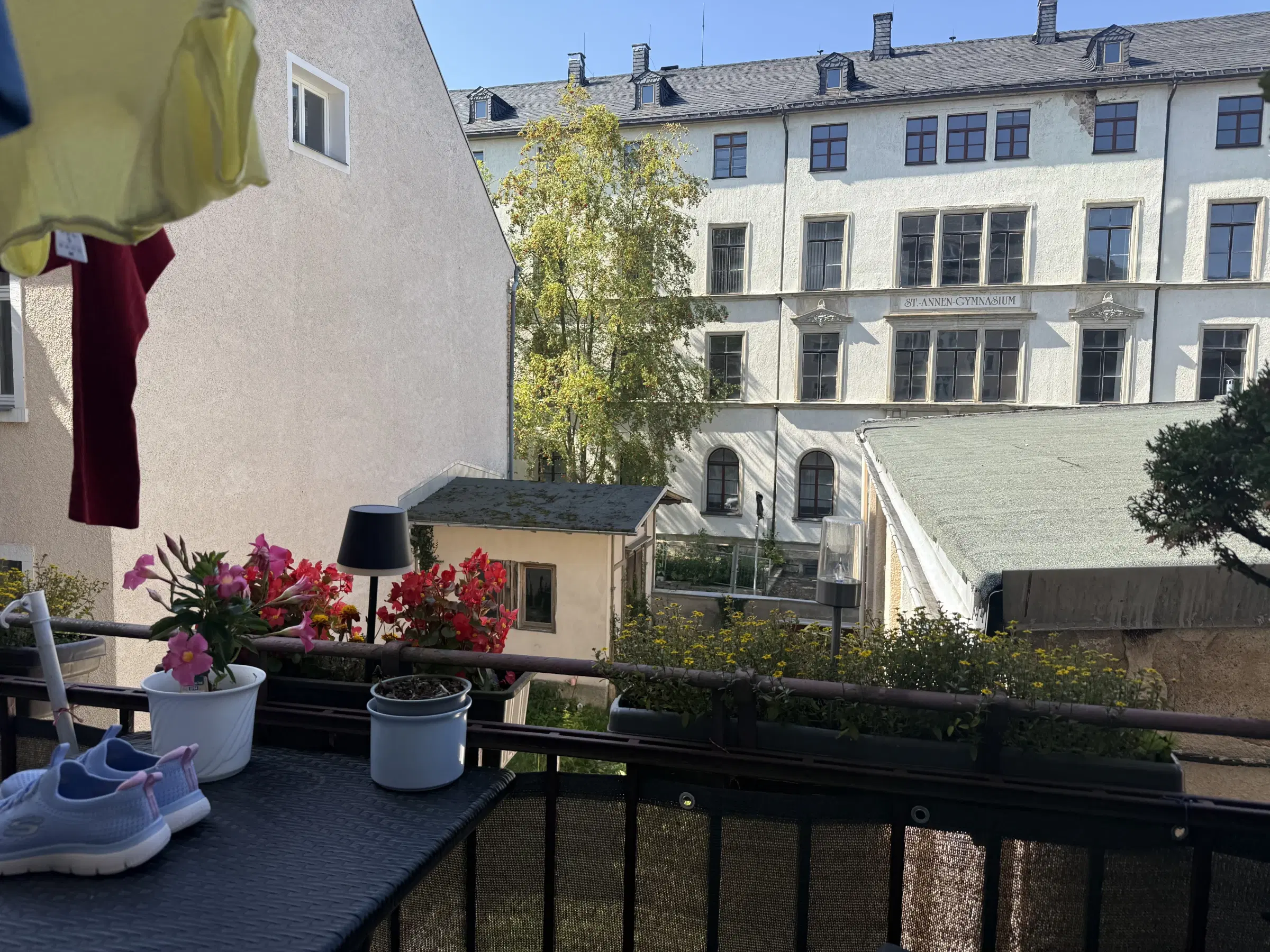 Appartementencomplex 7 woningen (1 verhuurd, huur stroom: 7.086,60,-) nabij Marktplein van Annaberg-Buchholz - Duitsland