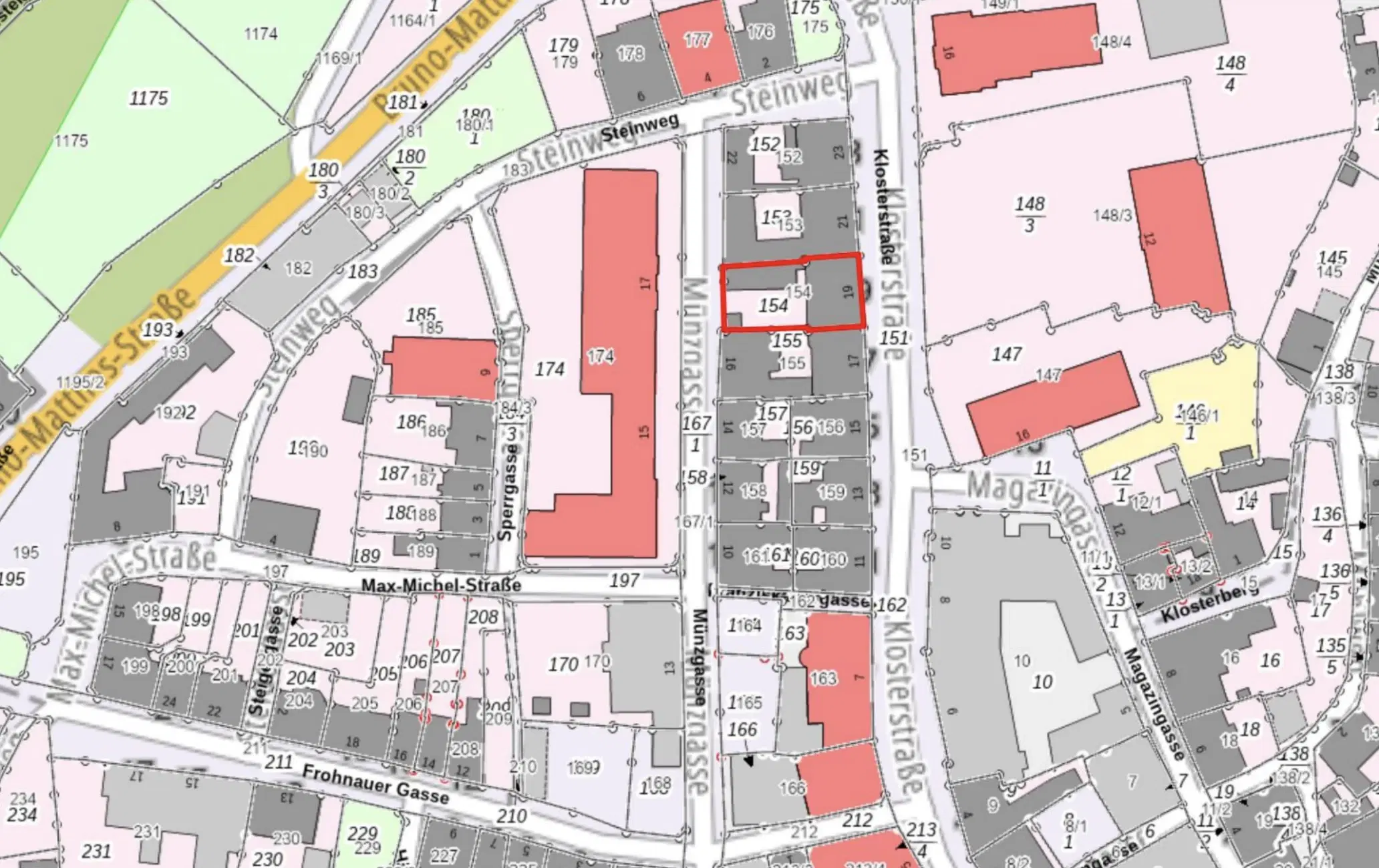 Appartementencomplex 7 woningen (1 verhuurd, huur stroom: 7.086,60,-) nabij Marktplein van Annaberg-Buchholz - Duitsland