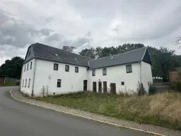 Thüringen Guesthouse Bernsgrün met theater op 1.045m2 eigendomsperceel - Duitsland