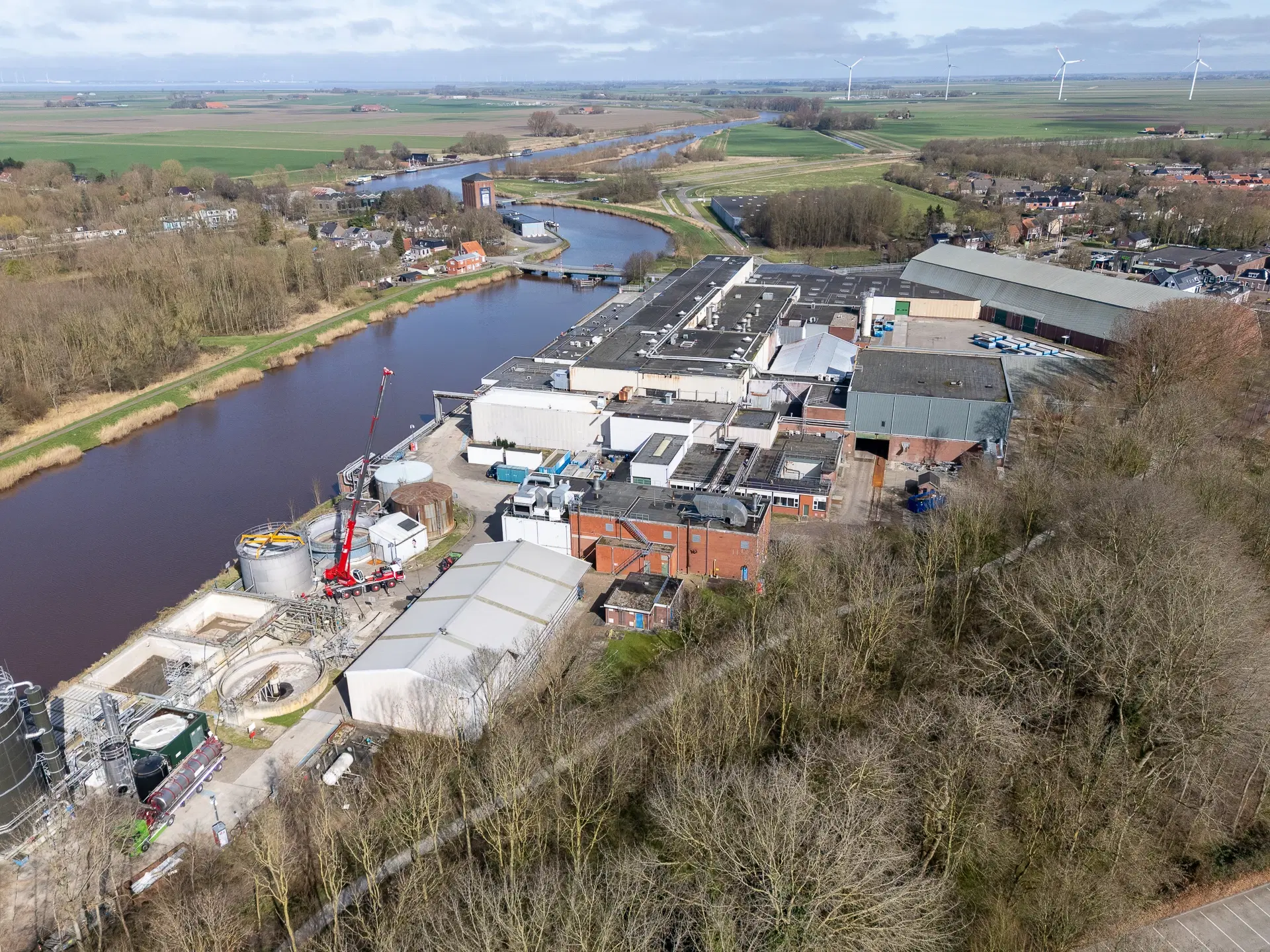 Voormalige kartonfabriek De Dollard te Bad Nieuweschans