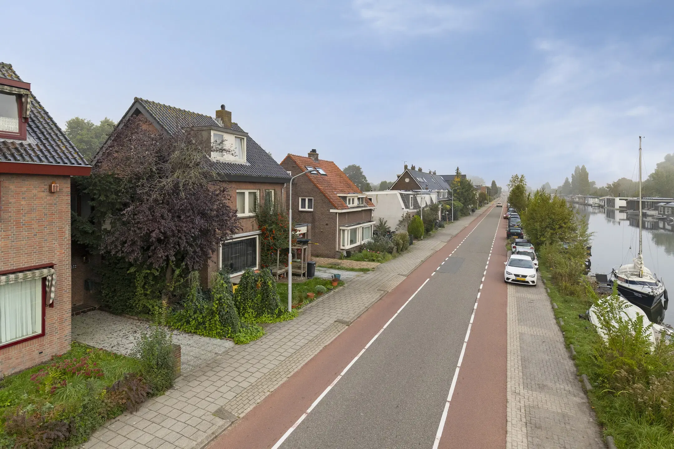 Badhoevedorp, Nieuwemeerdijk 121