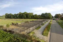 Beek, Manegeweg 15