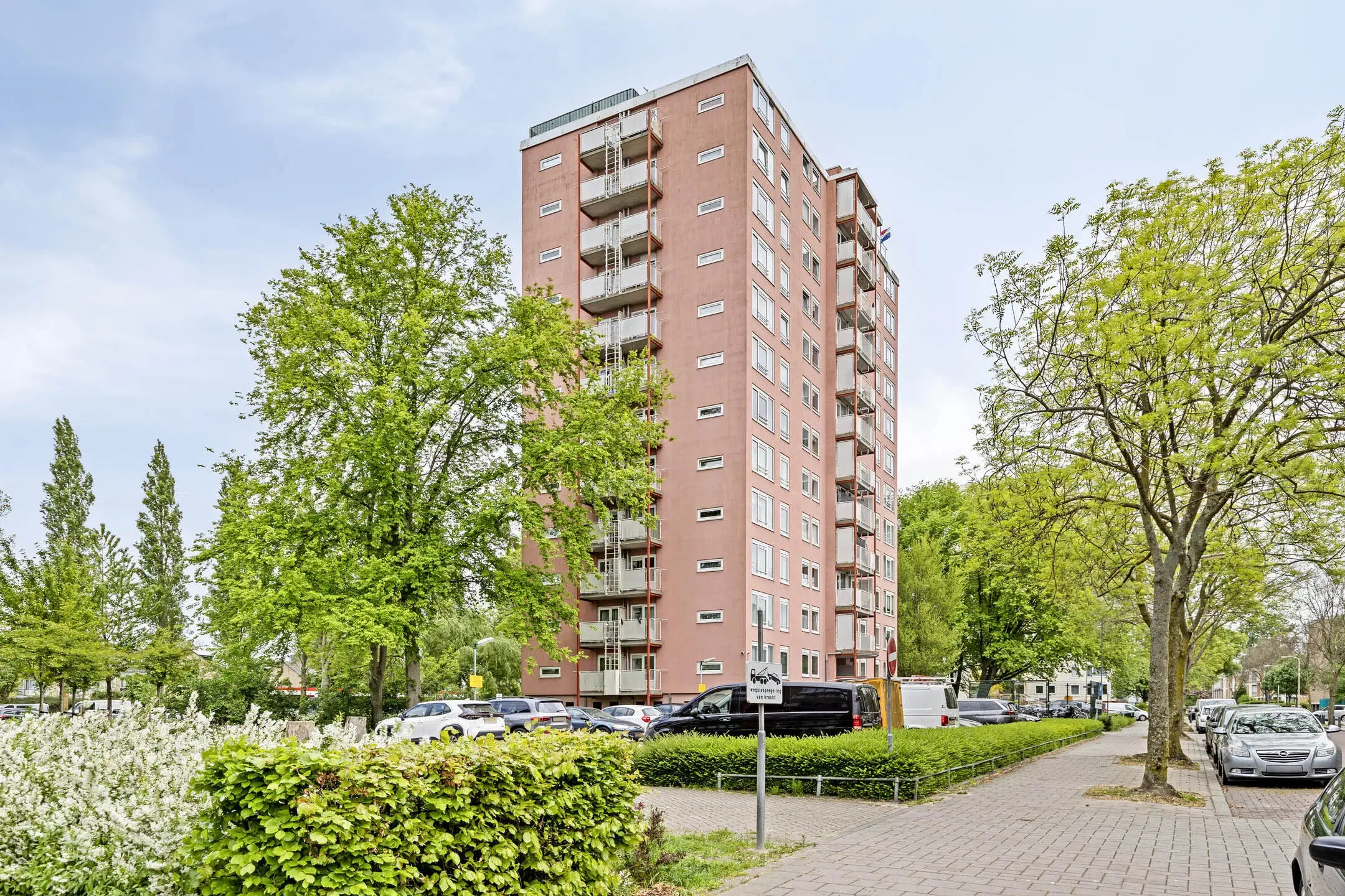 Den Haag, Wezelrade 147 A